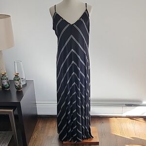 NWT LOFT Black & White Chevron Maxi Dress